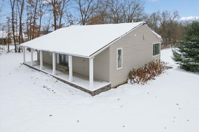 17490 G Drive N, Marshall Twp, MI 49068