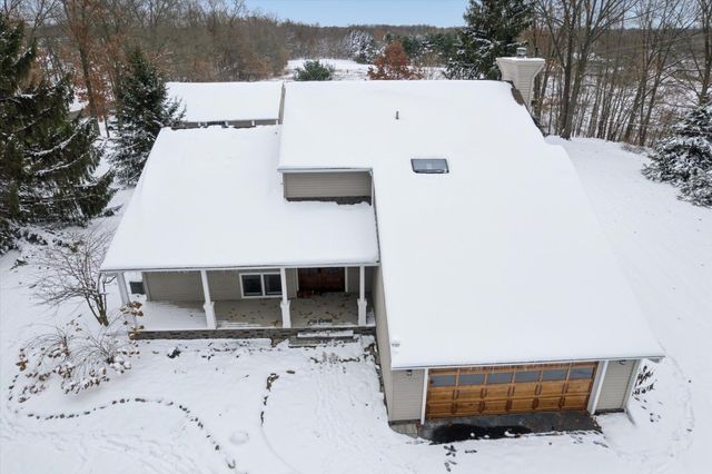 17490 G Drive N, Marshall Twp, MI 49068