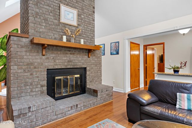 528 Pinehurst Circle, Hampstead, NC 28443