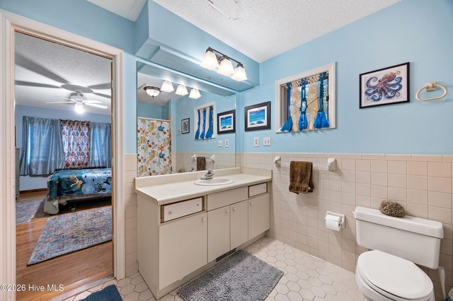 528 Pinehurst Circle, Hampstead, NC 28443