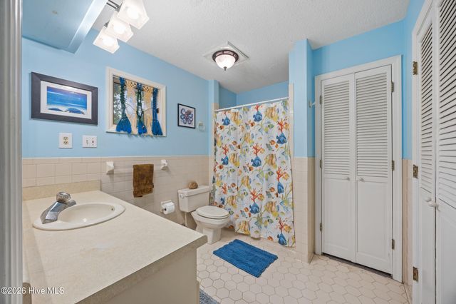 528 Pinehurst Circle, Hampstead, NC 28443