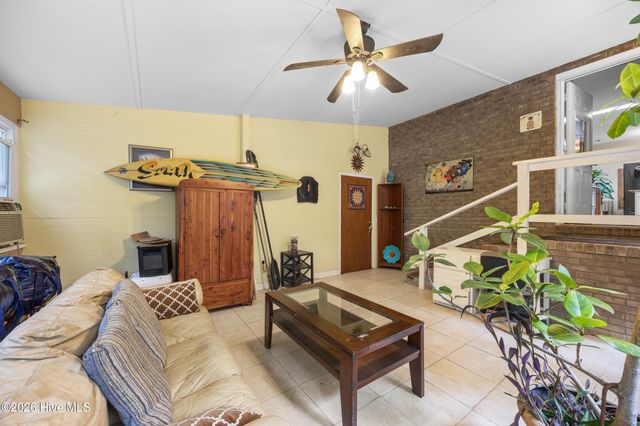 528 Pinehurst Circle, Hampstead, NC 28443