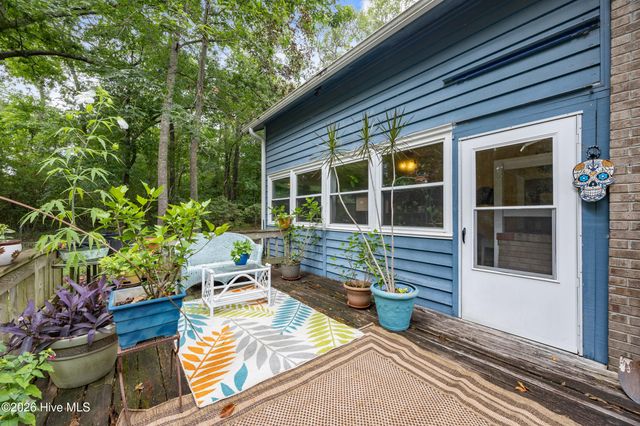 528 Pinehurst Circle, Hampstead, NC 28443