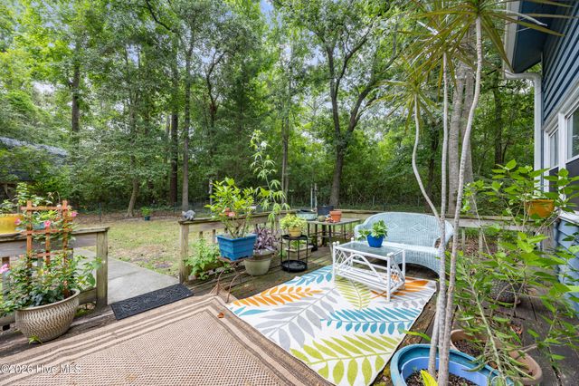 528 Pinehurst Circle, Hampstead, NC 28443