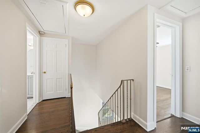 34 W Lawn Road, Livingston, NJ 07039