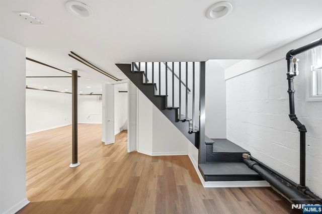 34 W Lawn Road, Livingston, NJ 07039