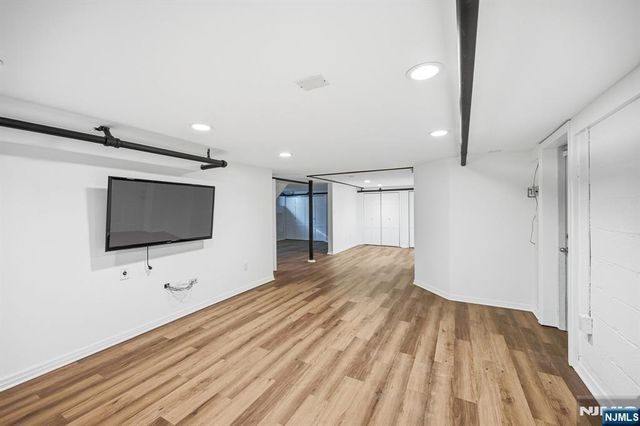 34 W Lawn Road, Livingston, NJ 07039