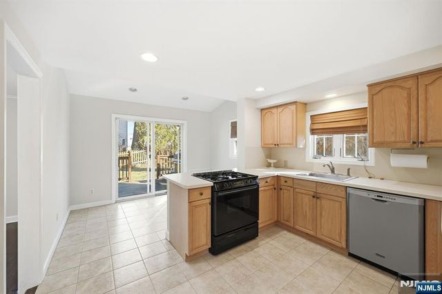 34 W Lawn Road, Livingston, NJ 07039