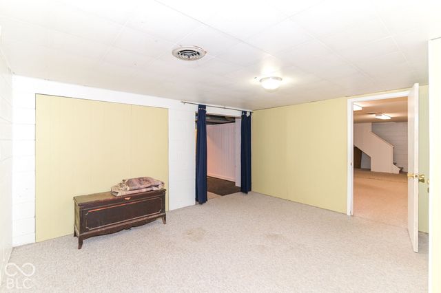 711 E 70th Place, Indianapolis, IN 46220