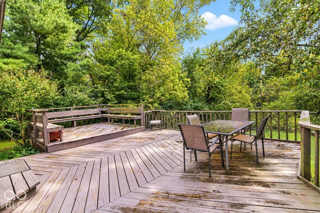 711 E 70th Place, Indianapolis, IN 46220
