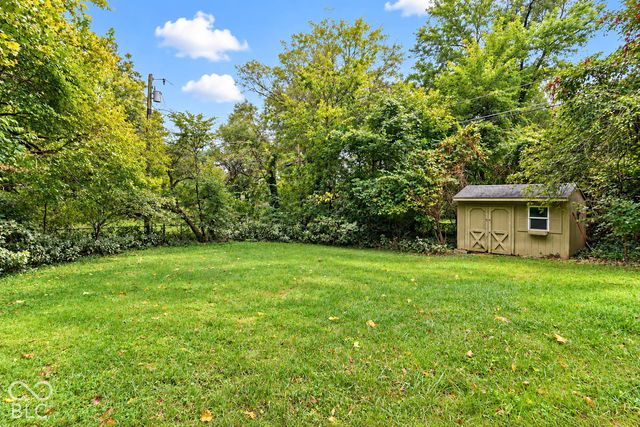 711 E 70th Place, Indianapolis, IN 46220
