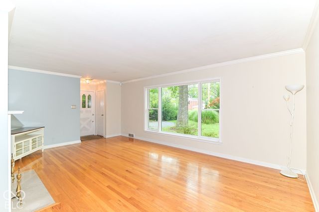 711 E 70th Place, Indianapolis, IN 46220