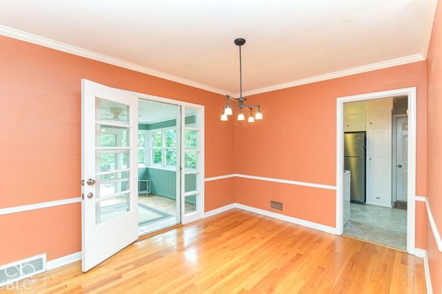 711 E 70th Place, Indianapolis, IN 46220