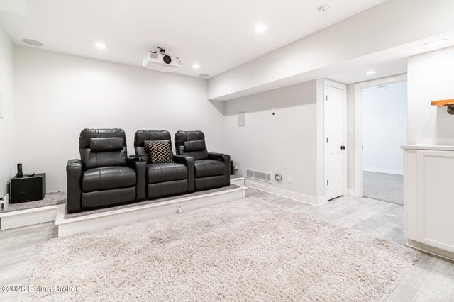 9513 Indian Pipe Ln, Prospect, KY 40059