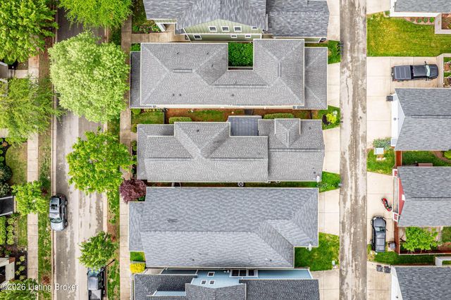 9513 Indian Pipe Ln, Prospect, KY 40059