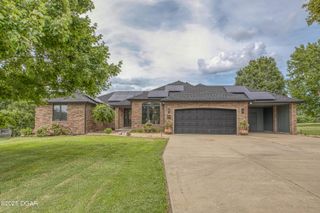 2430 S Loma Linda Drive, Loma Linda, MO 64804