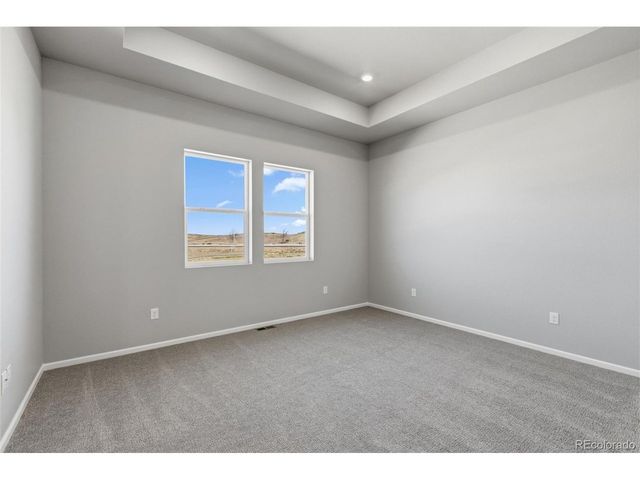 1933 S Eaton Park Way, Aurora, CO 80016