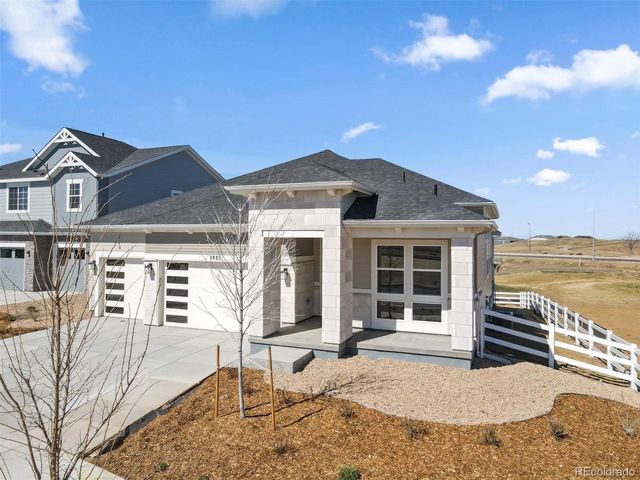 1933 S Eaton Park Way, Aurora, CO 80016