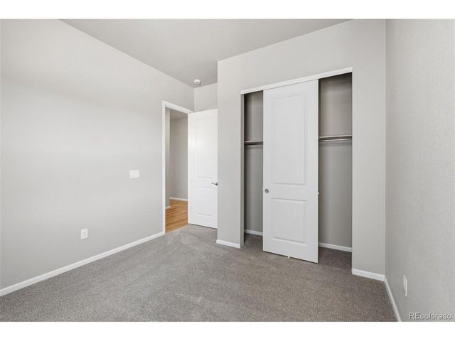 1933 S Eaton Park Way, Aurora, CO 80016