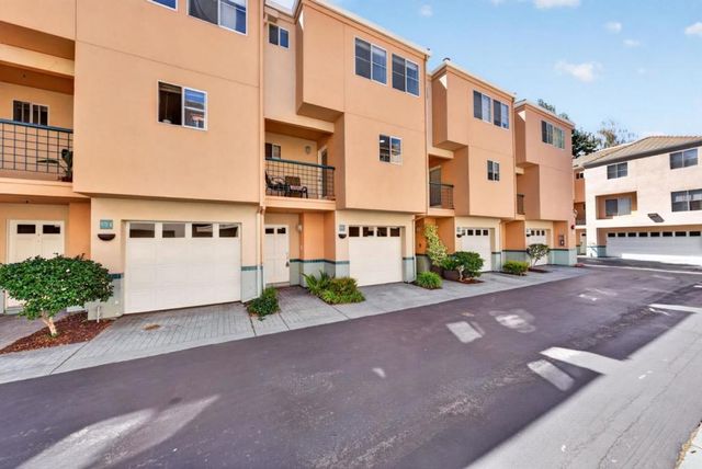 970 Asilomar Terrace 3, Sunnyvale, CA 94086