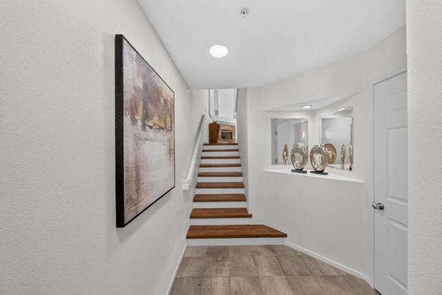 970 Asilomar Terrace 3, Sunnyvale, CA 94086