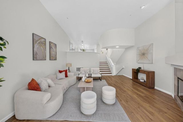 970 Asilomar Terrace 3, Sunnyvale, CA 94086