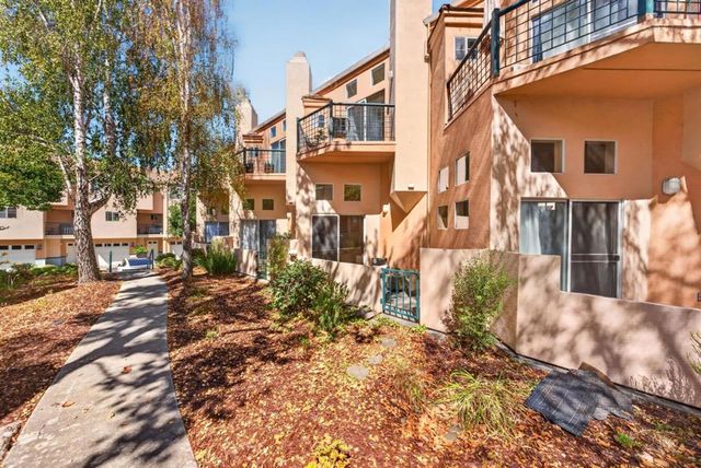 970 Asilomar Terrace 3, Sunnyvale, CA 94086