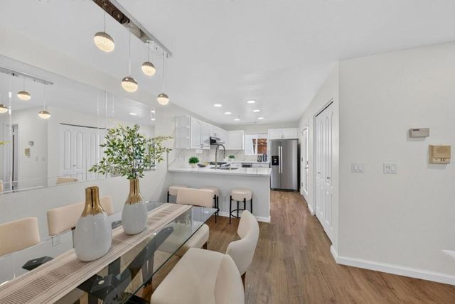 970 Asilomar Terrace 3, Sunnyvale, CA 94086