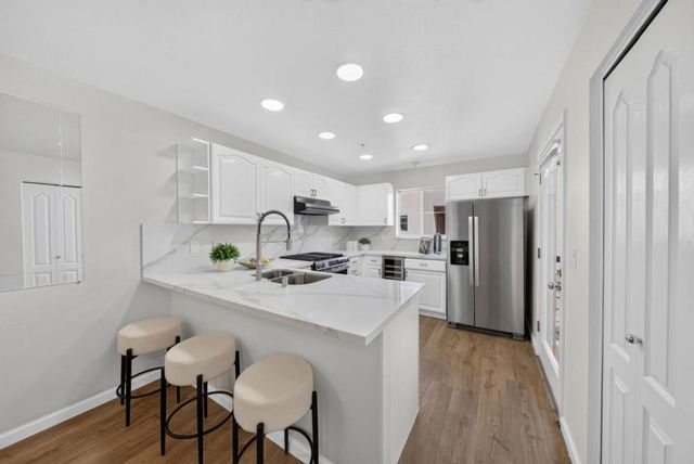 970 Asilomar Terrace 3, Sunnyvale, CA 94086