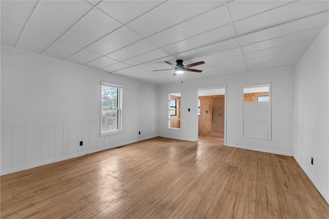 224 Maple Avenue, West Fork, AR 72774