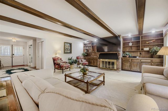 6018 E Briarwood Circle, Englewood, CO 80112