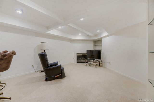 6018 E Briarwood Circle, Englewood, CO 80112