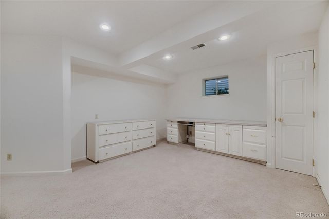 6018 E Briarwood Circle, Englewood, CO 80112