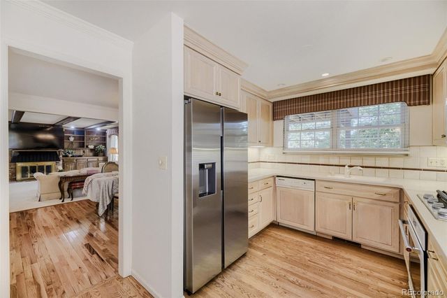 6018 E Briarwood Circle, Englewood, CO 80112