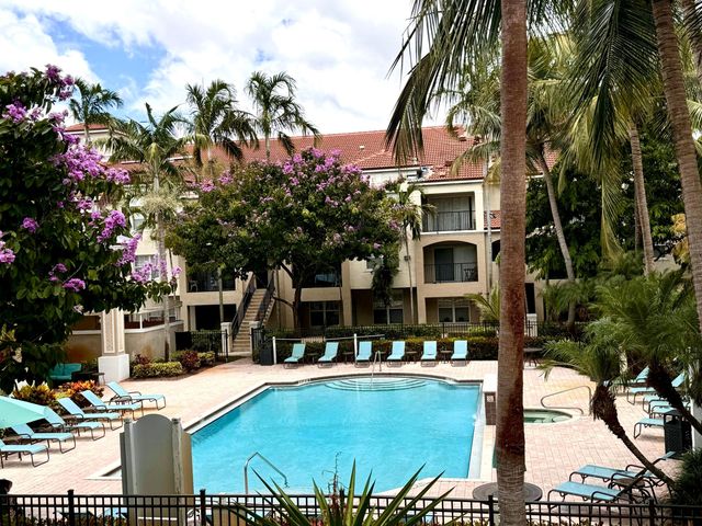 5840 W SAMPLE Road 303, Coral Springs, FL 33067