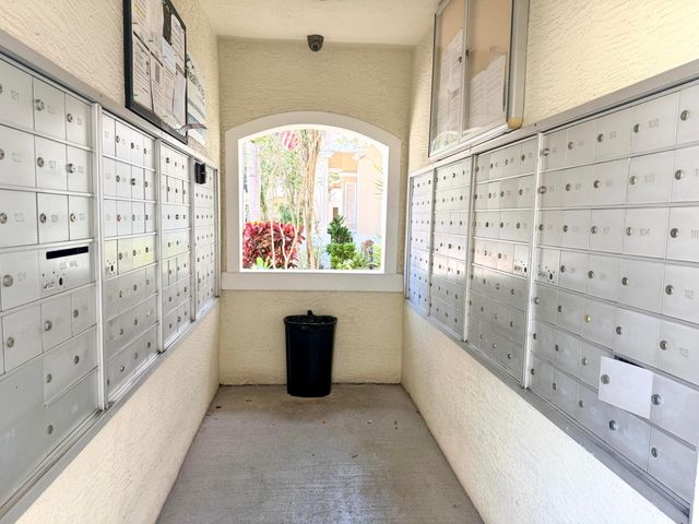 5840 W SAMPLE Road 303, Coral Springs, FL 33067