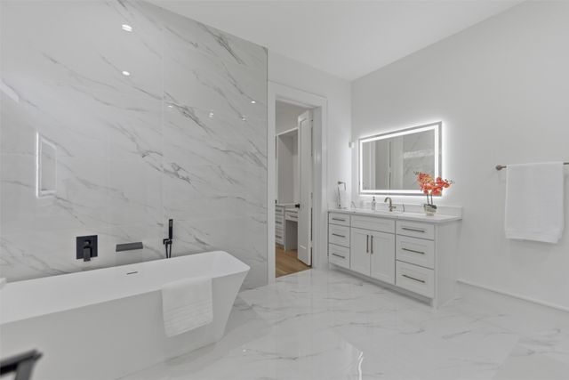 7503 Robin Road, Dallas, TX 75209