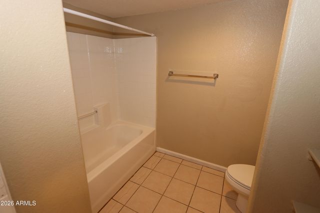 1099 W FLINT Street A, Chandler, AZ 85224