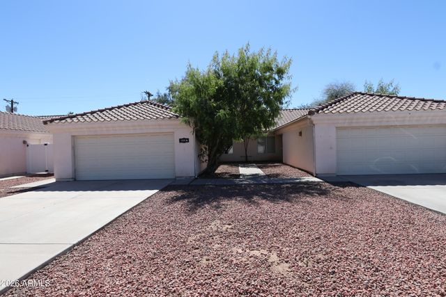 1099 W FLINT Street A, Chandler, AZ 85224