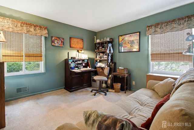 39 McFadden Drive, Monroe, NJ 08831