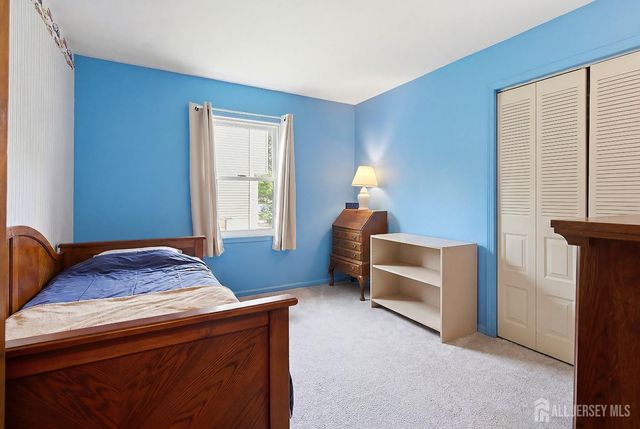 39 McFadden Drive, Monroe, NJ 08831