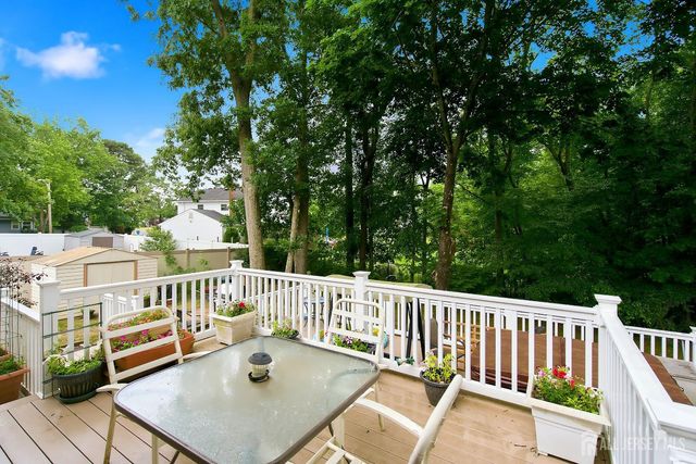 39 McFadden Drive, Monroe, NJ 08831