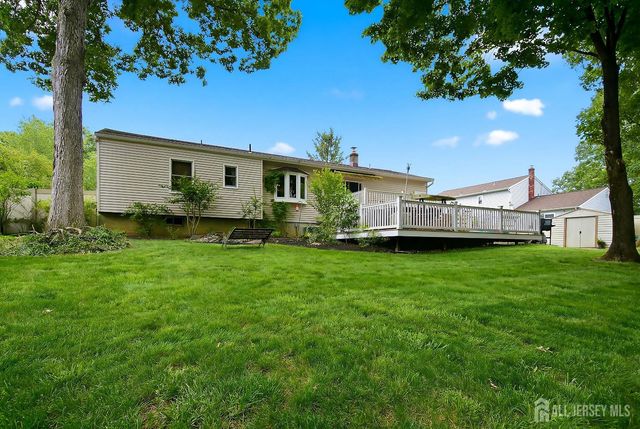 39 McFadden Drive, Monroe, NJ 08831