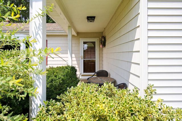 39 McFadden Drive, Monroe, NJ 08831