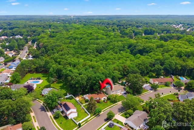 39 McFadden Drive, Monroe, NJ 08831