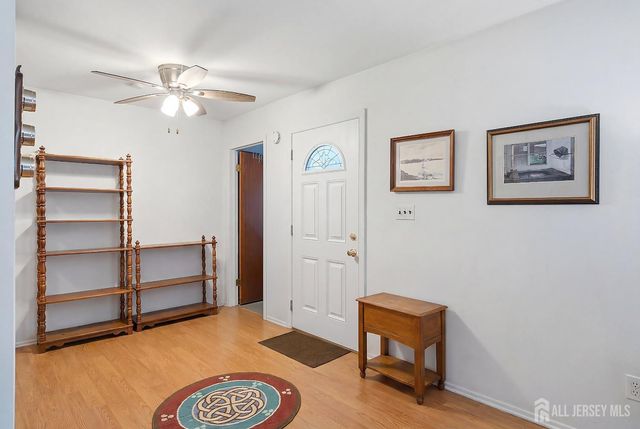 39 McFadden Drive, Monroe, NJ 08831