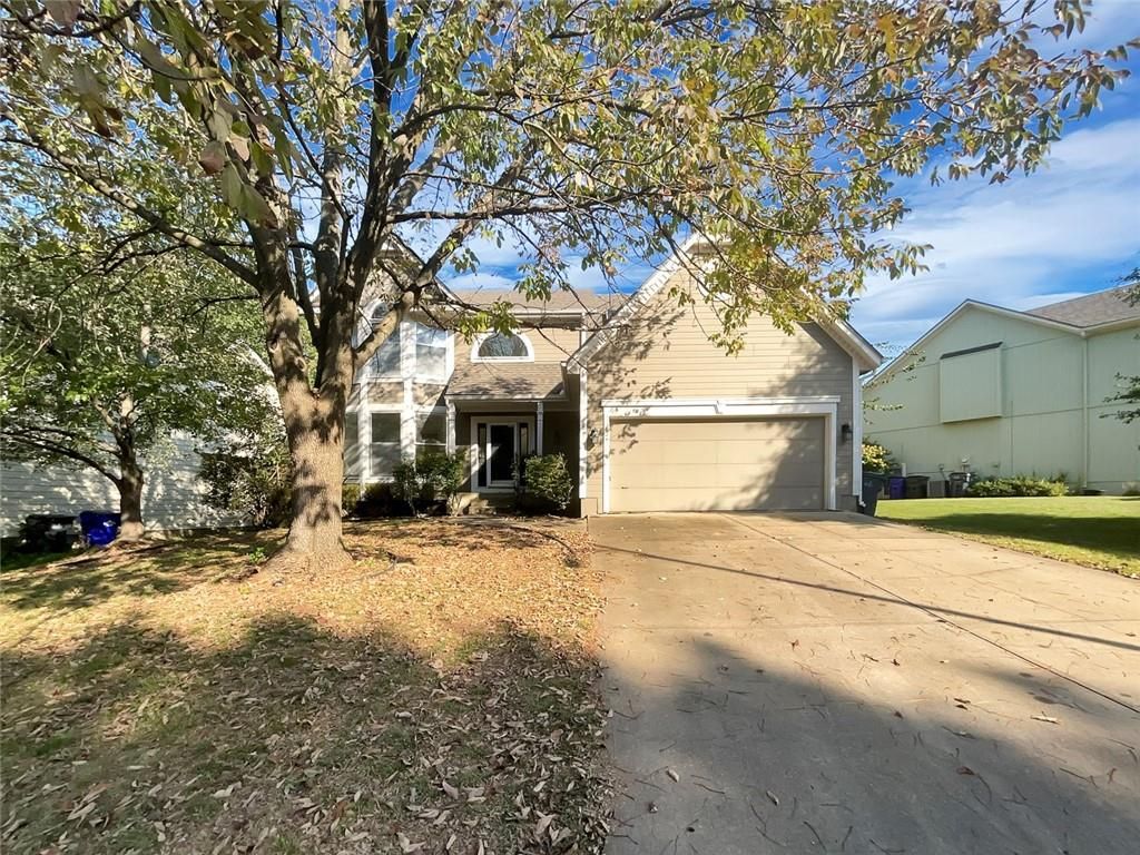 12534 S Alcan Circle, Olathe, KS 66062