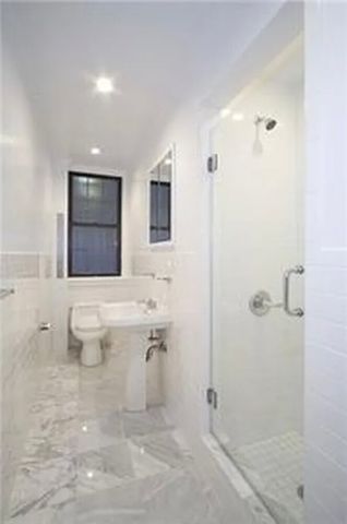 35 E 30th St Apt 3A, New York City, NY 10016
