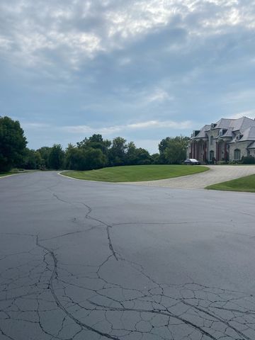 6891 September Boulevard, Long Grove, IL 60047