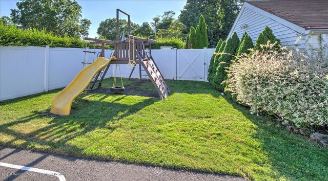 24 Mount Drive, West Long Branch, NJ 07764